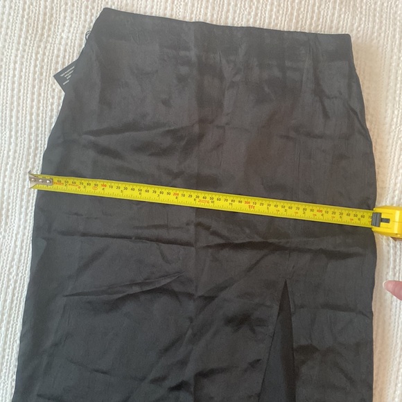 Babaton Eames satin slip skirt - Picture 5 of 5